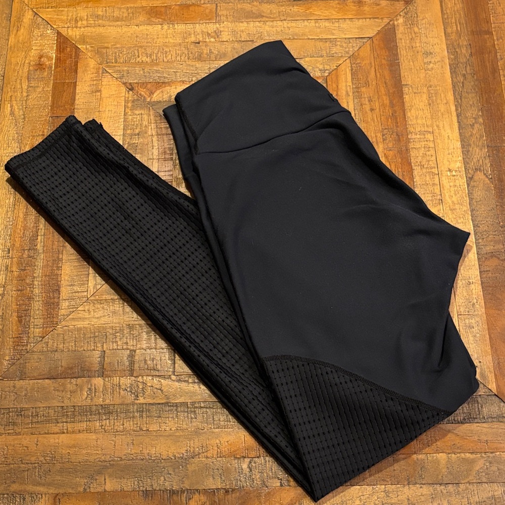 ORAKI Black Eyelet Leggings